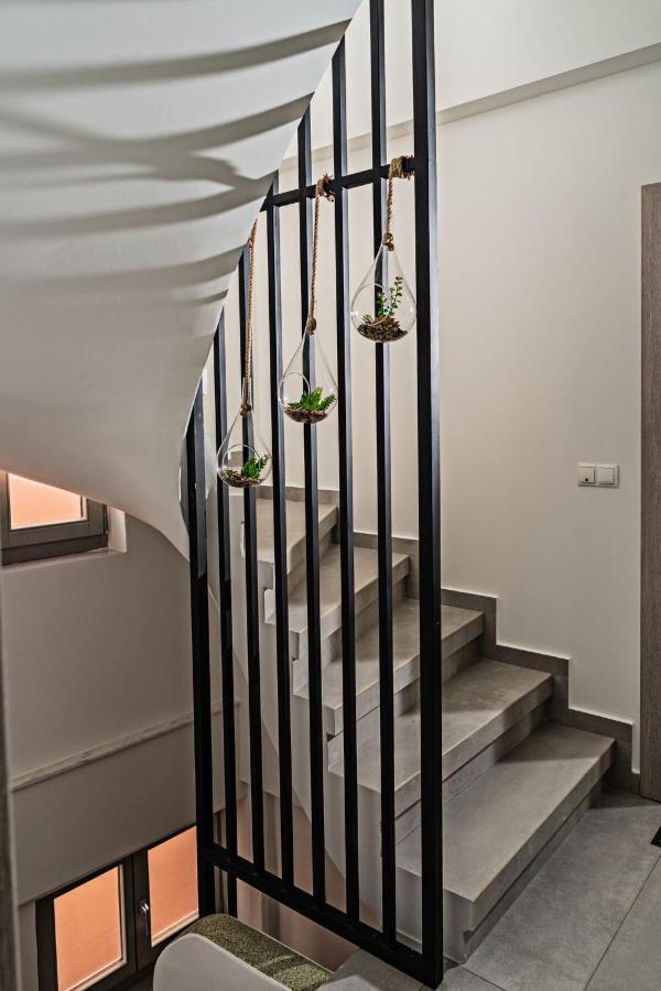 White & Gray Apartment Rethymno Exterior foto